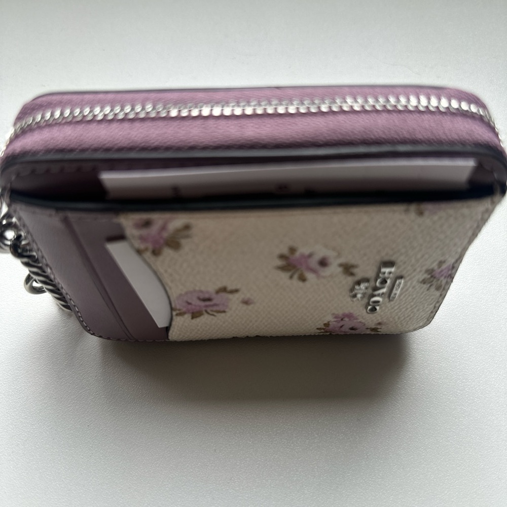 NWT coach Zip Card Case With Floral Print 🌸💜 - Picture 6 of 6